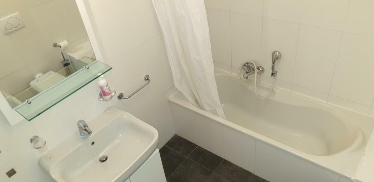 Appartement Au Chateau Vallaya Menton Exterior foto